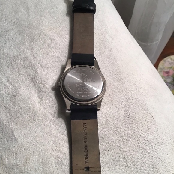 ⚡️Rare Vintage Harry Potter Wrist Watch⚡️ - Picture 5 of 5